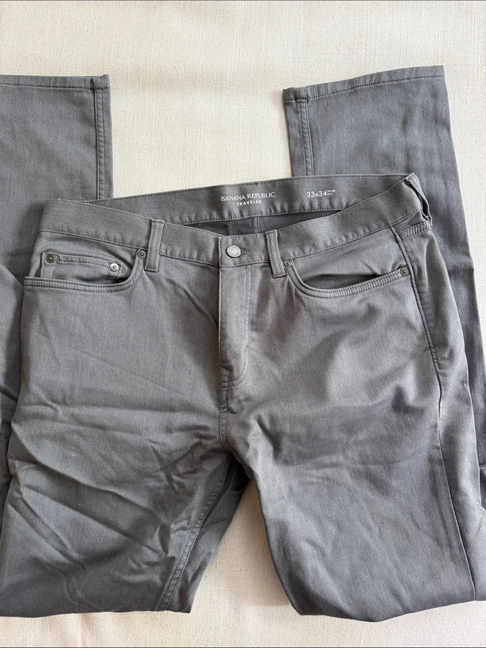 Banana Republic Slim Straight Men's Jeans in Gray